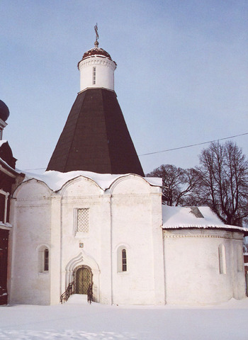 Церковь Успения Пресвятой Богородицы в Брусенском монастыре